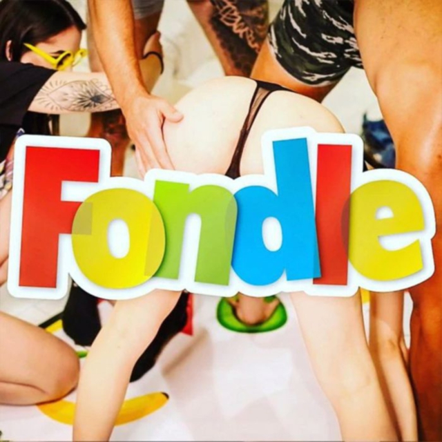 FONDLE BOARD GAME